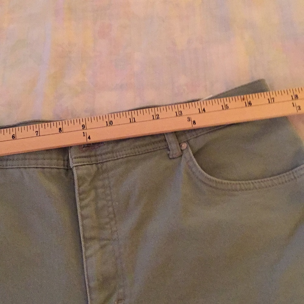 Gloria Vanderbilt Amanda Capri Size 14